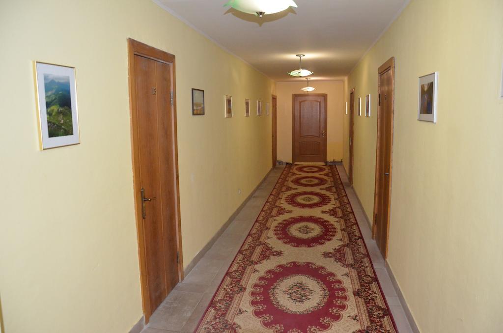 Europa Rakhiv Exterior foto