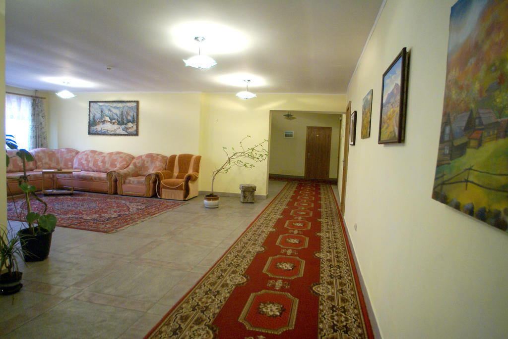 Europa Rakhiv Exterior foto